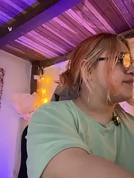 Sophia_Weest99 Chat XXX in diretta