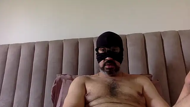 عرض كام CaiBull