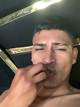 Emiliano_Reyes Pertunjukan Webcam