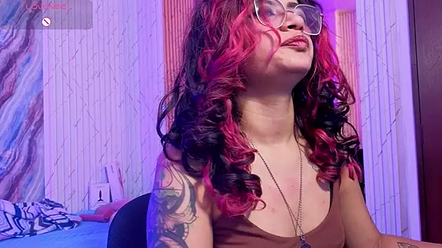 kristen_tay Live XXX-chat