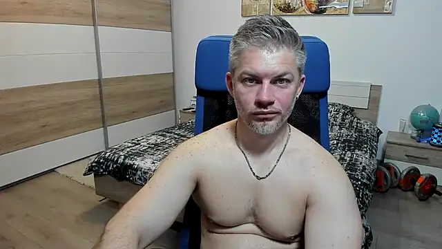 RobbyShawz Adlı Modelin Canlı XXX Sohbeti