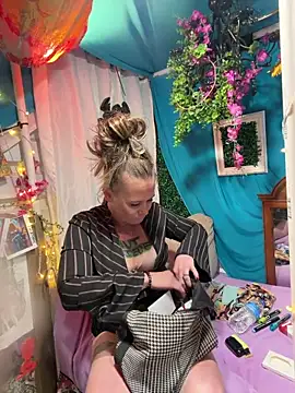 LilMissKaos' Live XXX Chat