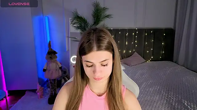 Dayana_Mood Adlı Modelin Canlı XXX Sohbeti
