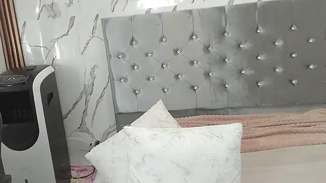 vanessa_saquirt: απευθείας συνομιλία ΧΧΧ