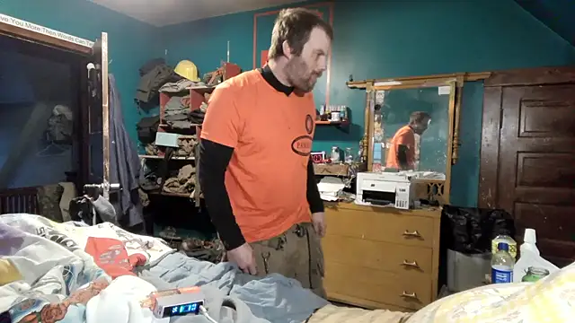 charactrzero Show in webcam