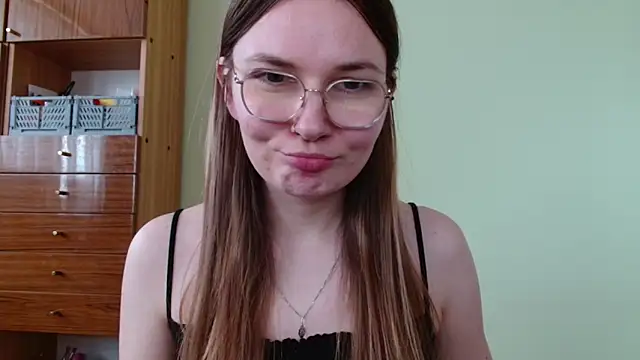 LooveELLYx élő XXX-chatje