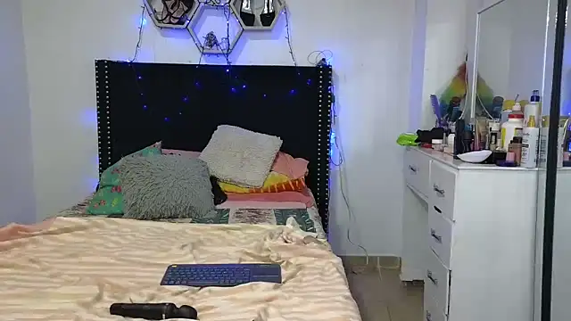 charlotte_077 라이브 XXX 채팅