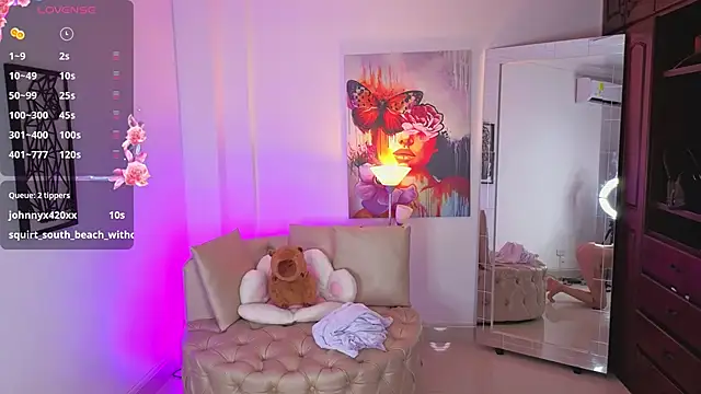 Chatroom XXX en direct de NATAASHA___