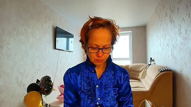 LioraWeiss live XXX chat