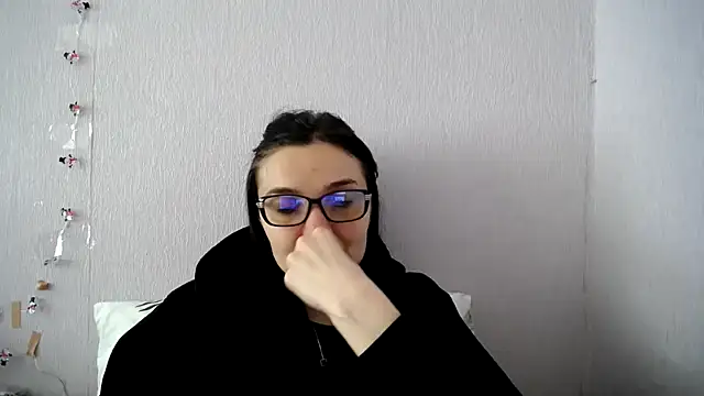 Shiny_gine Live XXX-Chat