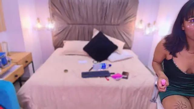 Živý XXX chat Dakashyten