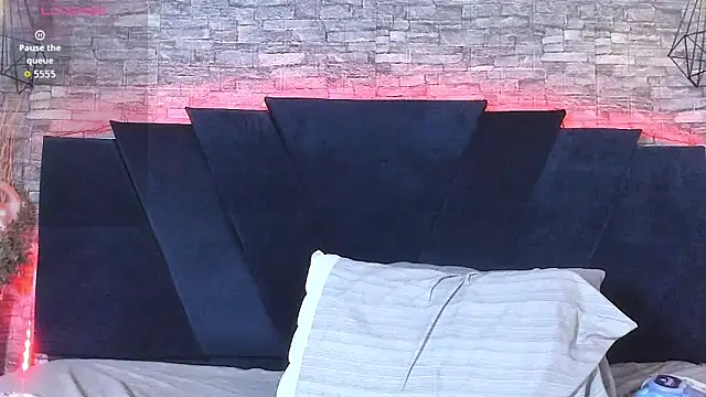 Emily_Brown18n Live XXX chat
