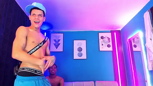 DesertKings_ Webcam-Show