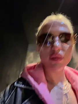 Živý XXX chat pinkstar_