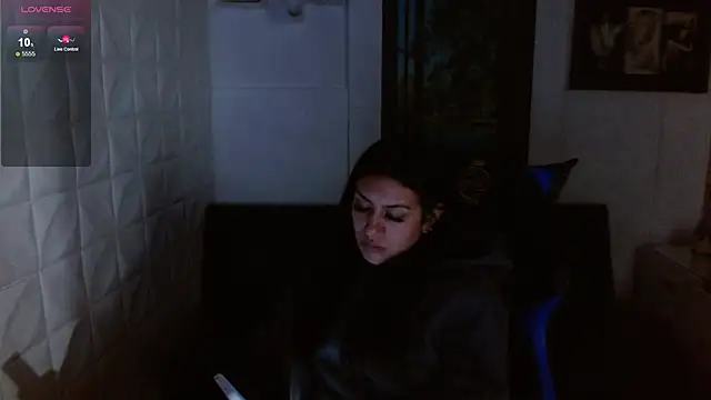 gigi_gilt_ Chat XXX live