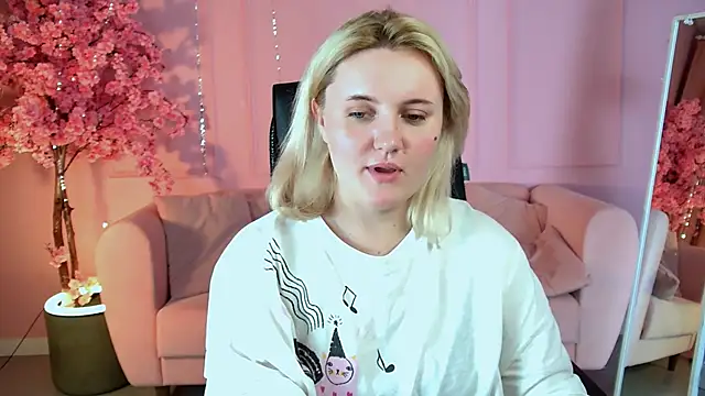 KathyBriggs Chat XXX in diretta