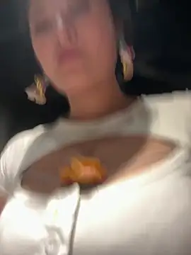 Yolanda9 Live XXX Chat