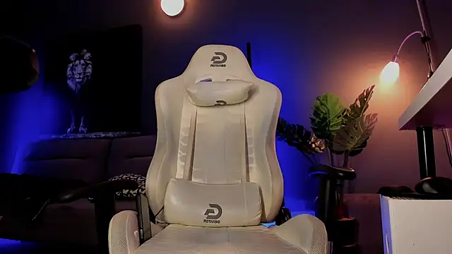 uptomatty Webcam show
