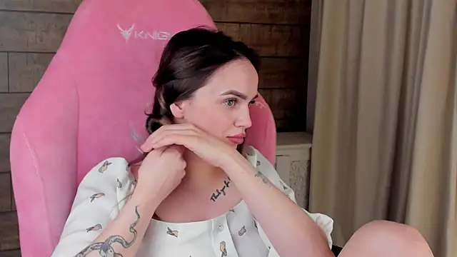 AnitaVenture Chat XXX live