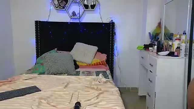 Živý XXX chat charlotte_077