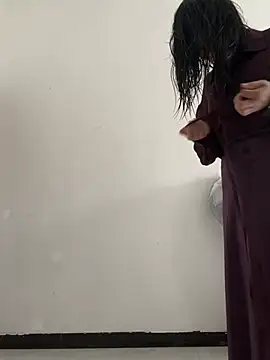 daaqnn – Naživo XXX chat