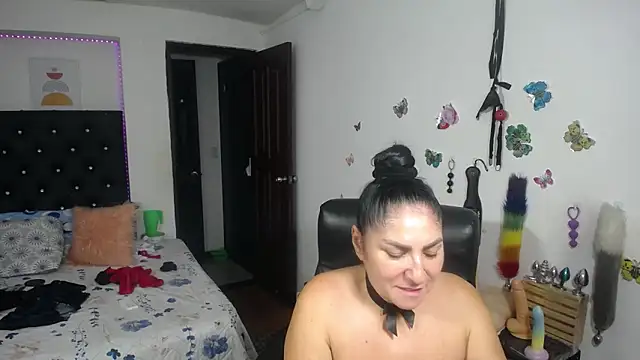 دردشة mature_bigboobs10 الجنسية المباشرة