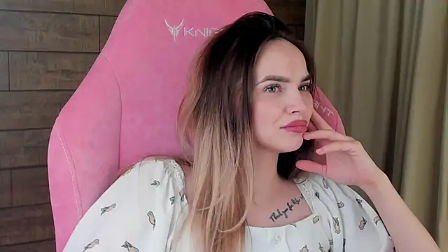 AnitaVenture's Live XXX Chat