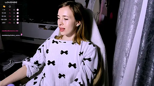 ZoyaMill élő XXX-chatje