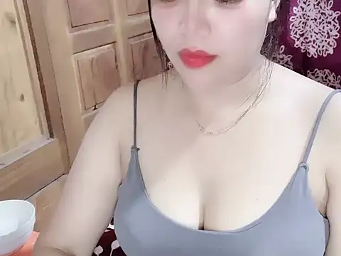 Sweet-subita 在線直播表演