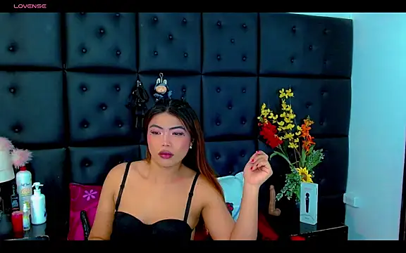 Chat XXX ao vivo de Cloelombard