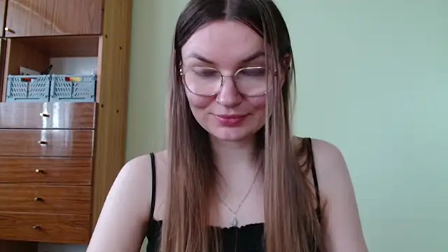 LooveELLYx Live XXX-Chat