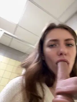 MariiD Chat XXX live