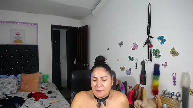 دردشة mature_bigboobs10 الجنسية المباشرة