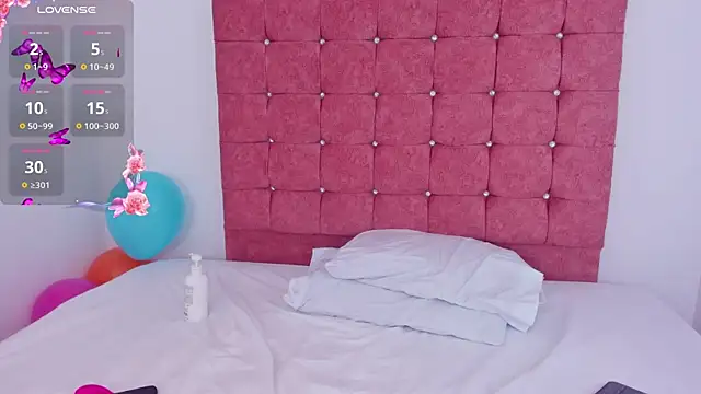 sluttybby_'s Live XXX Chat
