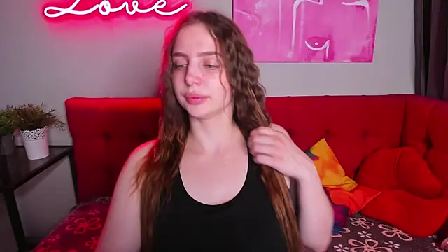 ReneeBlair Adlı Modelin Canlı XXX Sohbeti
