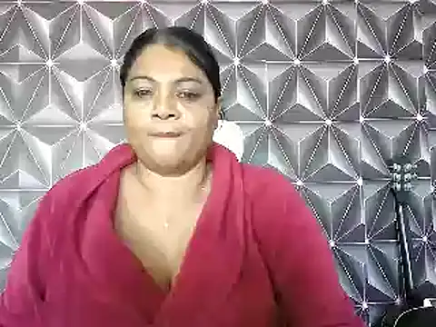 IndianDelia's Live XXX Chat