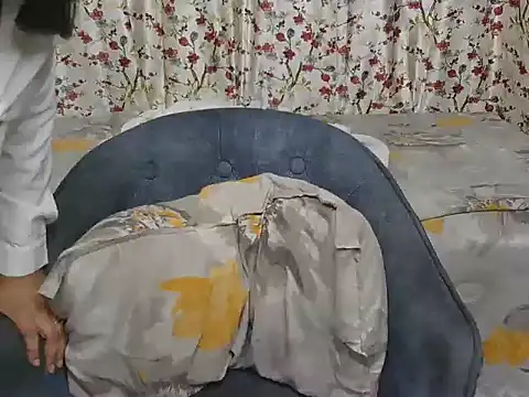 Avni-kumarii webcam show