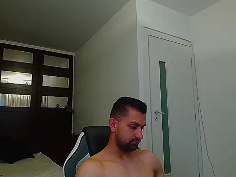 BryceReignn Live XXX chat