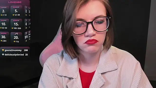 CathyAdams – Naživo XXX chat