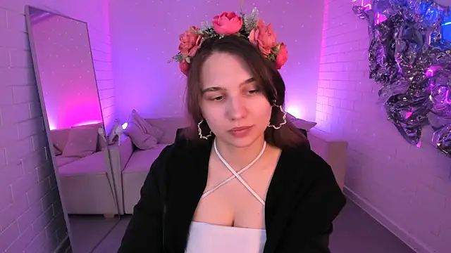 TessaMill 现场XXX聊天