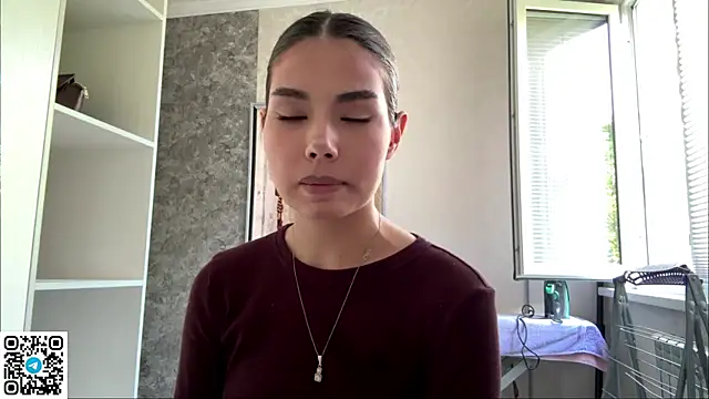 XXX chat uživo modela MarylnMonnier