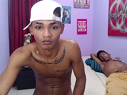 black_twinks – Naživo XXX chat