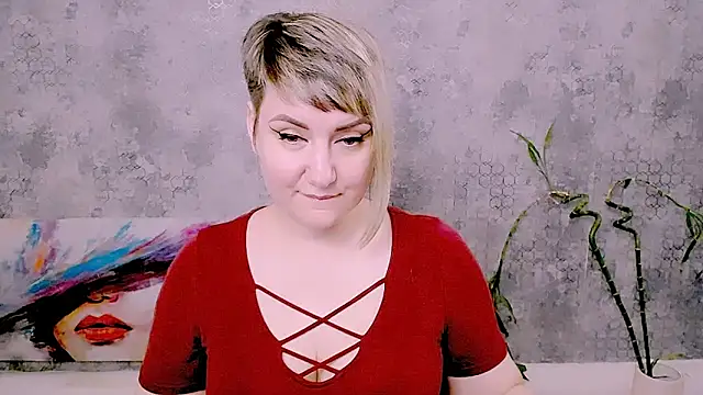 Djullia Chat XXX live