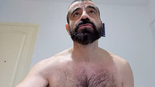 hairycerberus' Live XXX Chat
