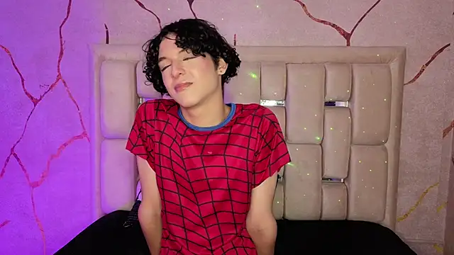 SthepanodiMonaco's Webcam Show
