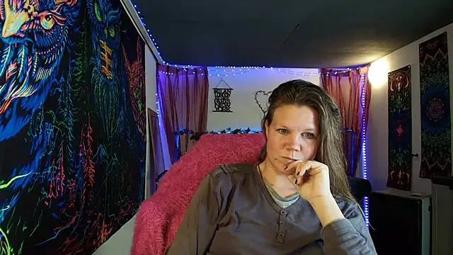 CallMeMaria webcam show