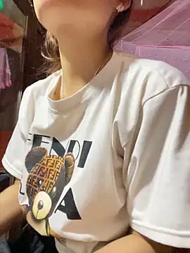 Mimi_pussy Adlı Modelin Canlı XXX Sohbeti