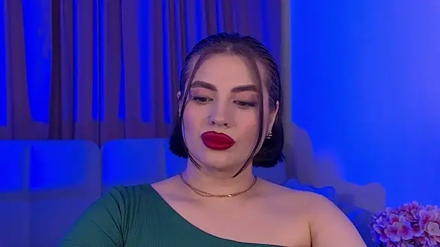 Chat XXX en directo de AdrianaToress