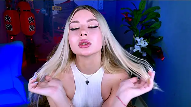 HyileyClark's Live XXX Chat