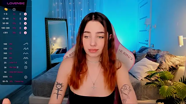 Онлайн чат XXX CharliGrace_